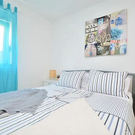Apartment Vinea-Parking Included Sibenik Exterior photo